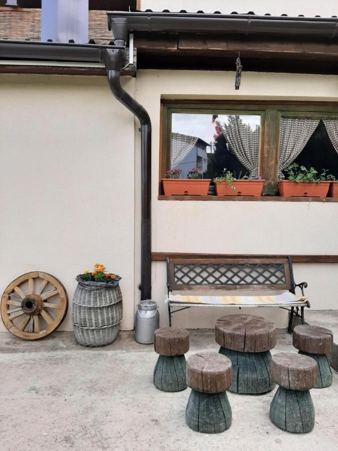 Apartments Villa Tajra Sarajevo Eksteriør bilde